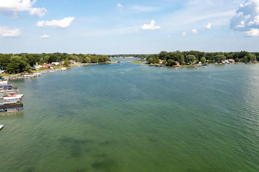 51268 Channel Court, Elkhart, IN 46514 - #3