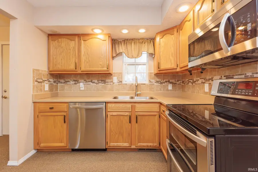 6600 W Jones Road, Muncie, IN 47302 - #3