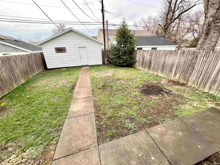 1638 E Illinois Street, Evansville, IN 47711 - #3