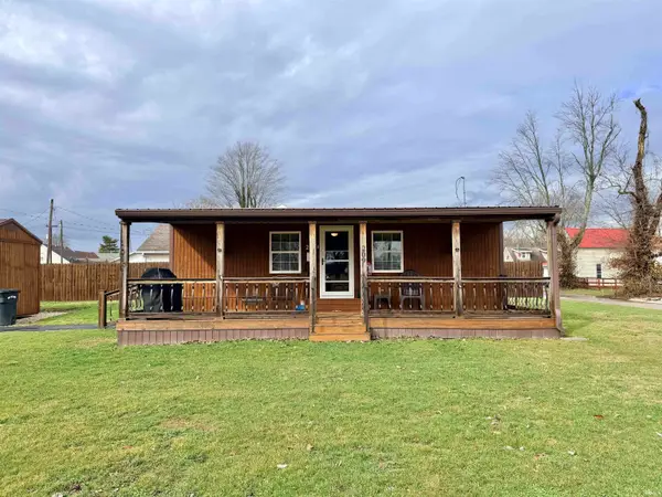 209 NW K Street, Linton, IN 47441