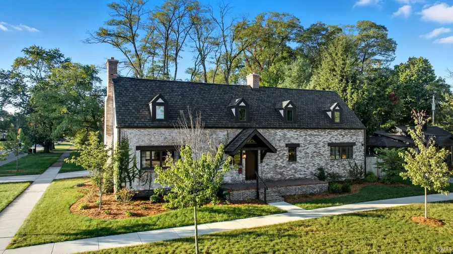 522 Napoleon Street, South Bend, IN 46617 - #2