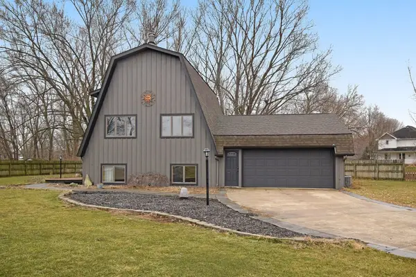 24776 Green Valley Parkway, Elkhart, IN 46517