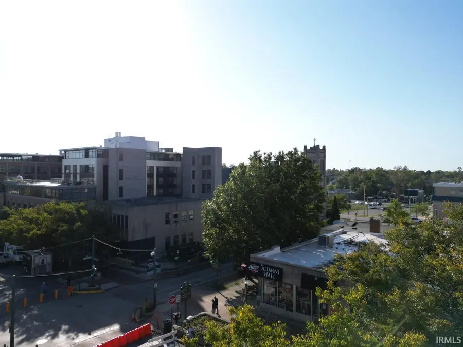 115 E Kirkwood Ave Unit 203 #203, Bloomington, IN 47408 - #3