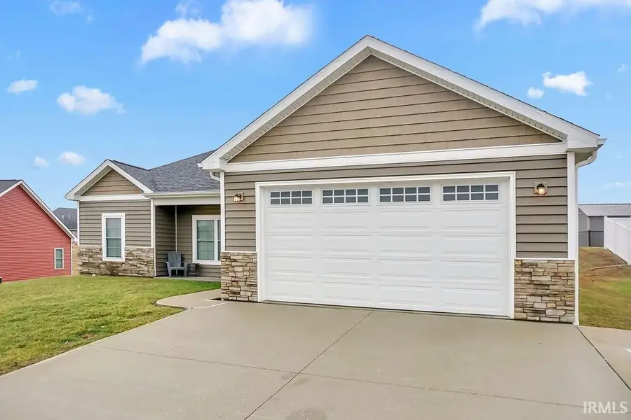 612 E Harrison Court, Ellettsville, IN 47429 - #2