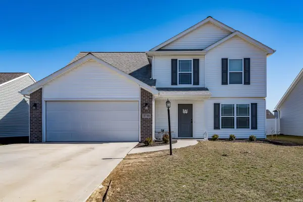 3739 Victoria Lakes Court, New Haven, IN 46774