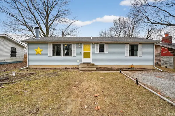 9857 N Skyline Drive, Syracuse, IN 46567