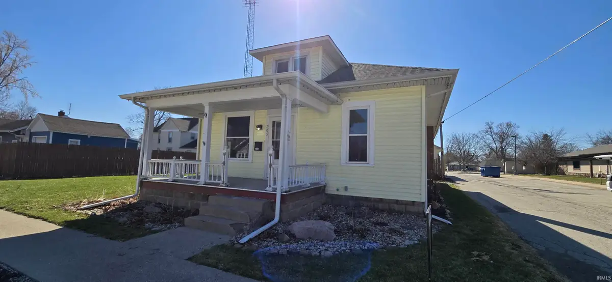 205 E 7th Street, North Manchester, IN 46962 - #1