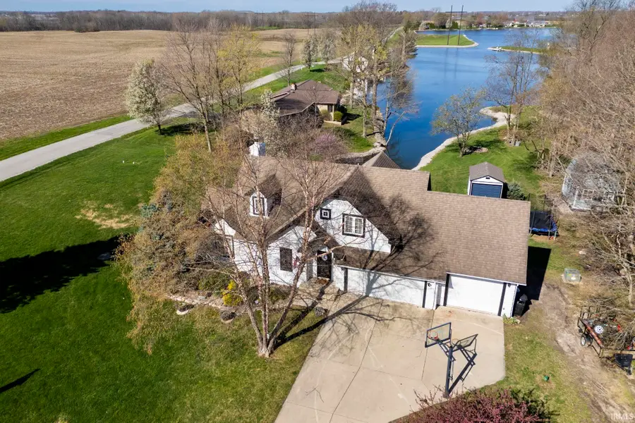 4510 N Wildwood Dr, Frankfort, IN 46041 - #2