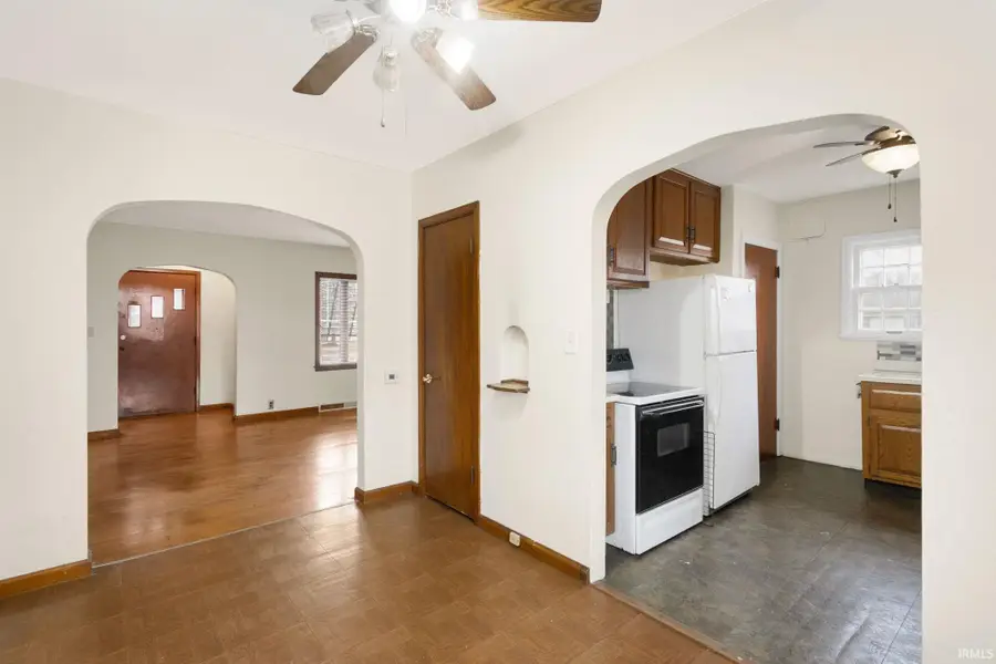 902 Sylvan Lane, South Bend, IN 46619 - #3