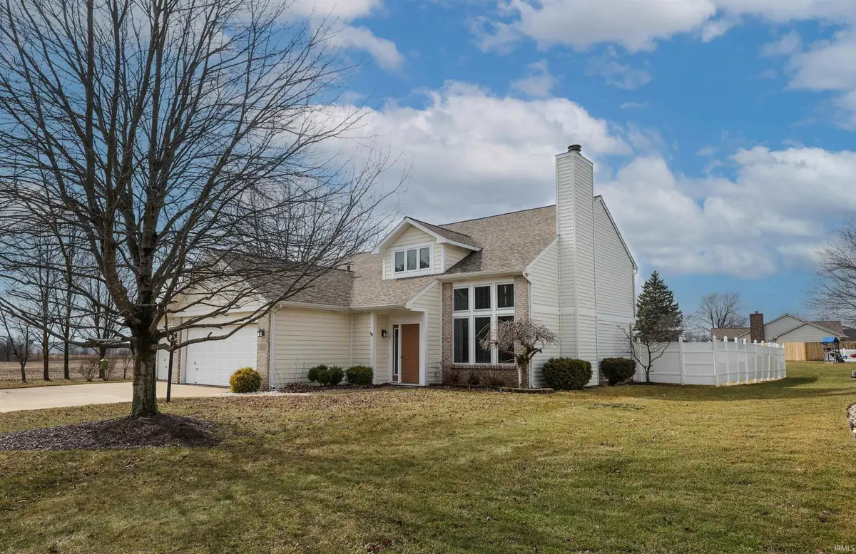 3006 Cumberland Way, Huntington, IN 46750 - #1