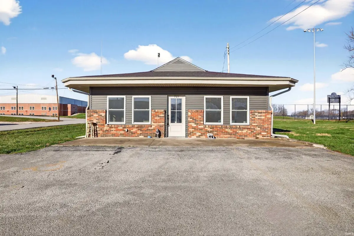 703 N Maple Street, Orleans, IN 47452 - #1