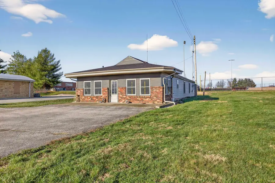 703 N Maple Street, Orleans, IN 47452 - #3