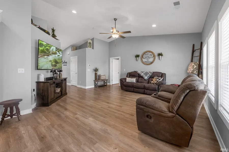 1407 Abby Lane, Huntingburg, IN 47542 - #3