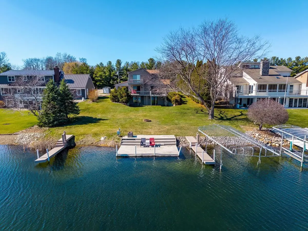 195 Lane 230a Jimmerson Lk, Angola, IN 46703 - #1