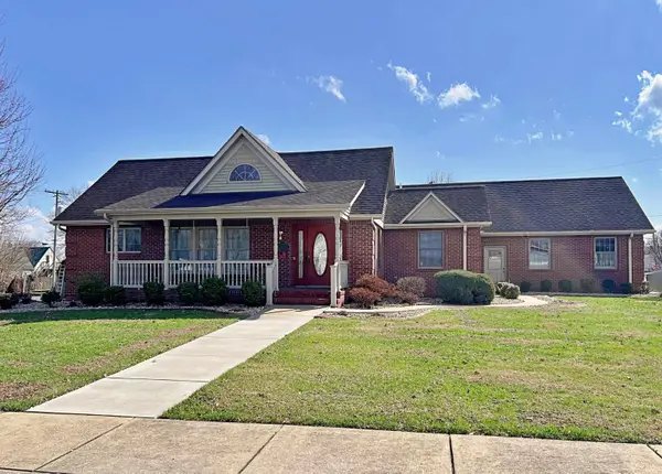 309 D St Ne, Linton, IN 47441