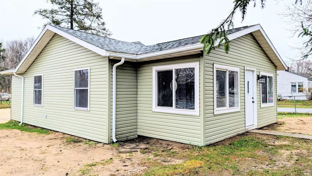 19219 Hamilton Street, South Bend, IN 46637 - #1