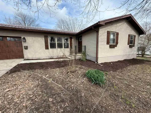 602 S 10th Street, Petersburg, IN 47567