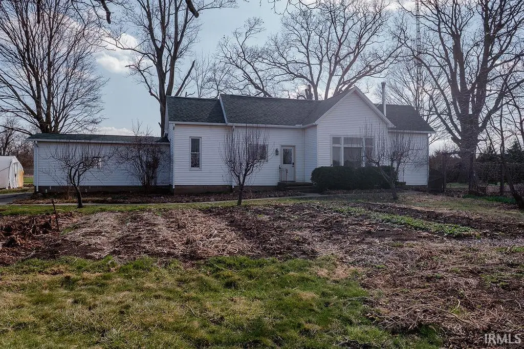 2415 E 500 N Road, Attica, IN 47918 - #1