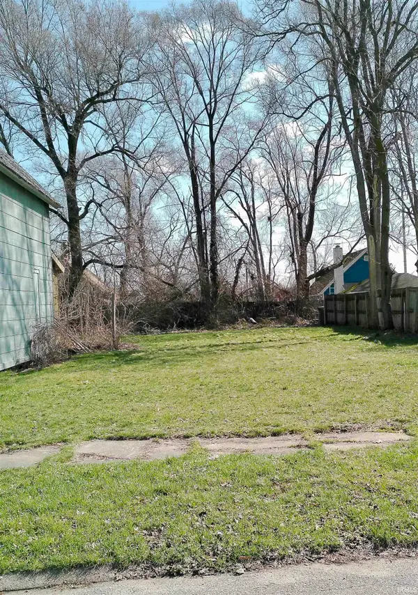 2212 S Lafayette Boulevard, South Bend, IN 46613