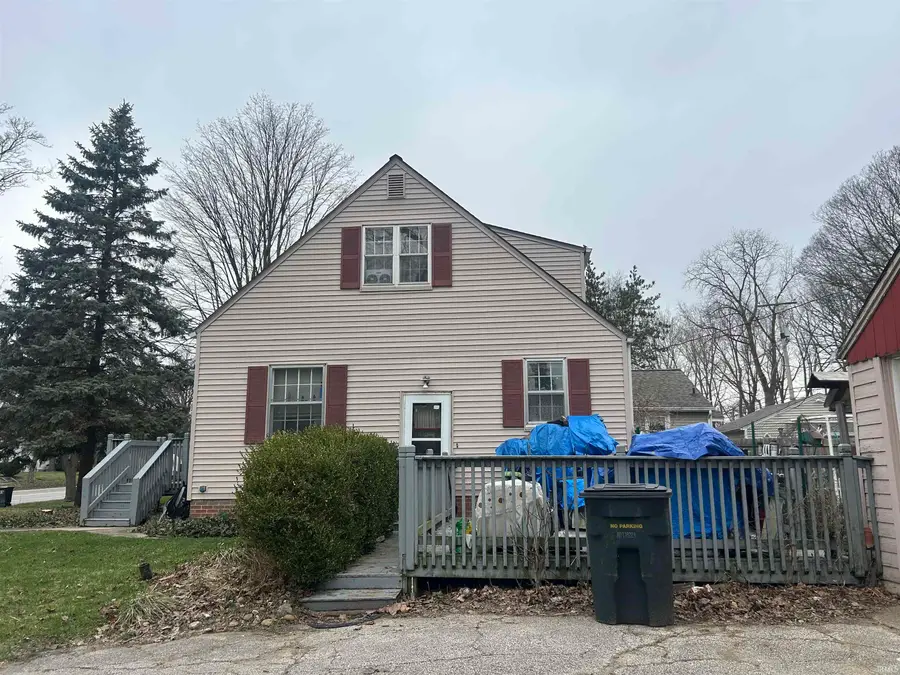 501 W Angela Boulevard, South Bend, IN 46617 - #2