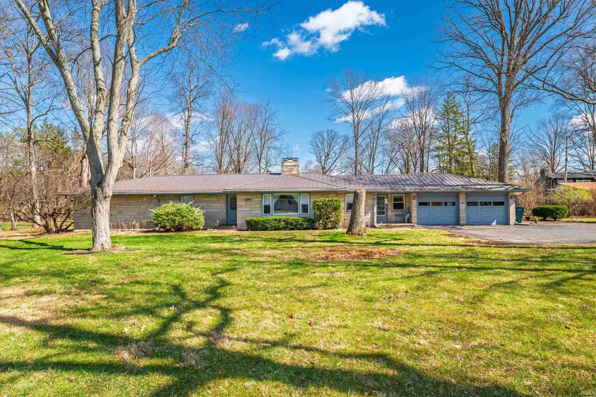 3011 W Stradling Drive, Muncie, IN 47304 - #1