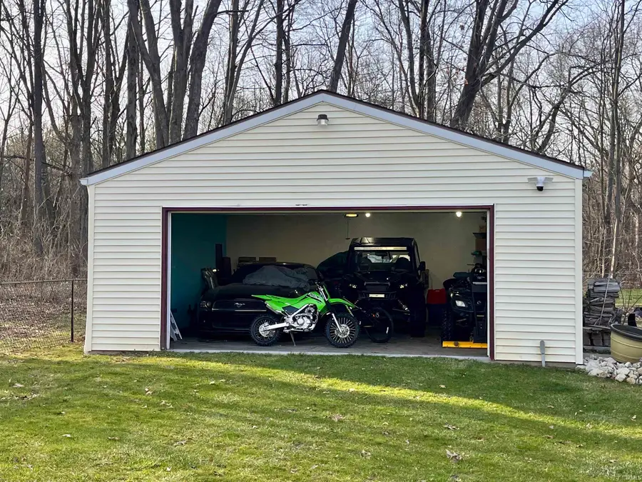 58205 Wayne Lane, South Bend, IN 46619 - #2