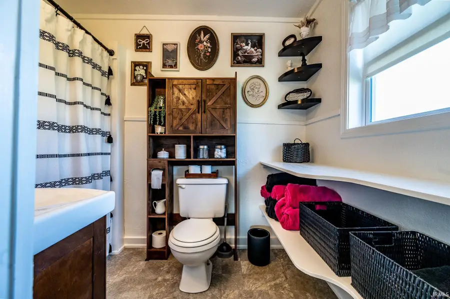 1524 W 9th Street, Marion, IN 46953 - #3