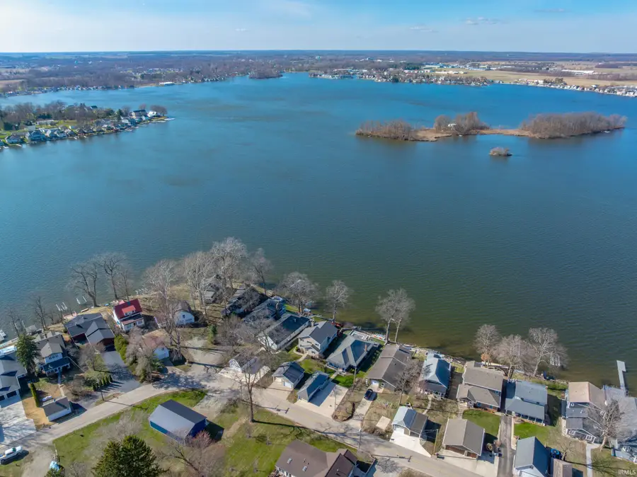 2910 Country Club Drive East Drive, Rochester, IN 46975 - #2