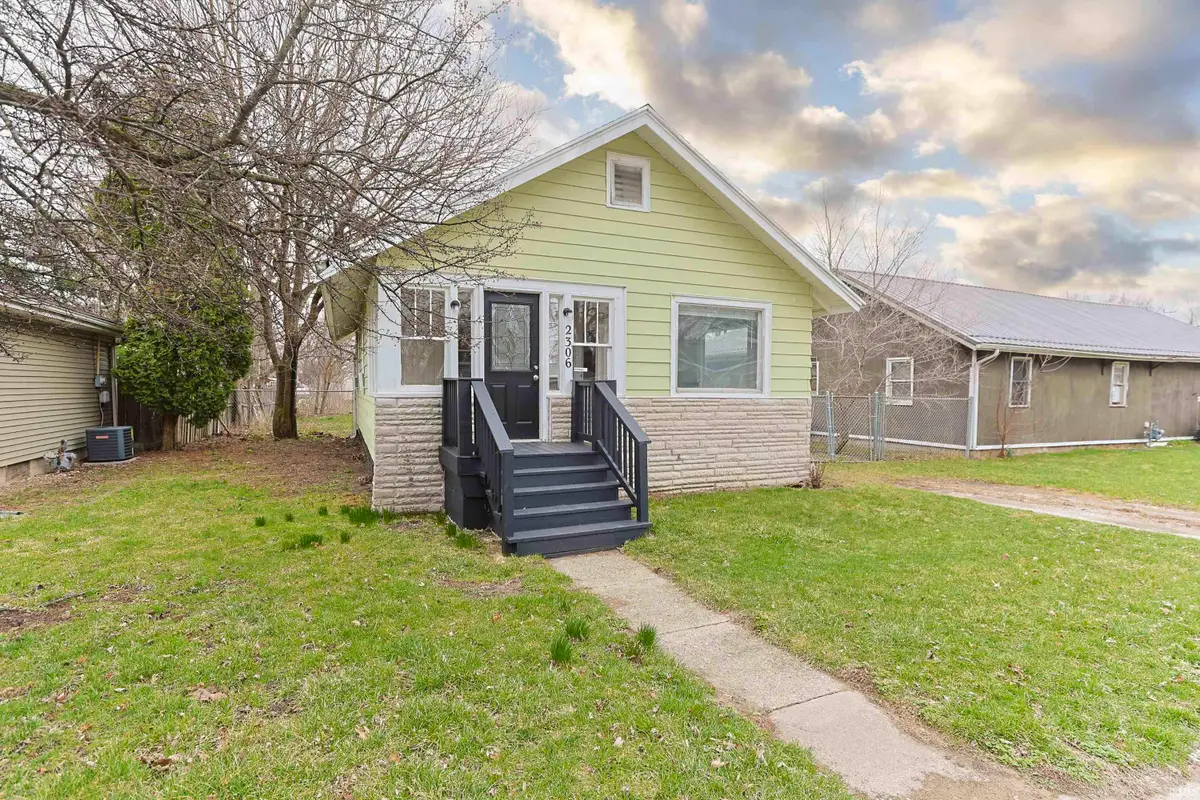 2306 Mather Avenue, Elkhart, IN 46517 - #1