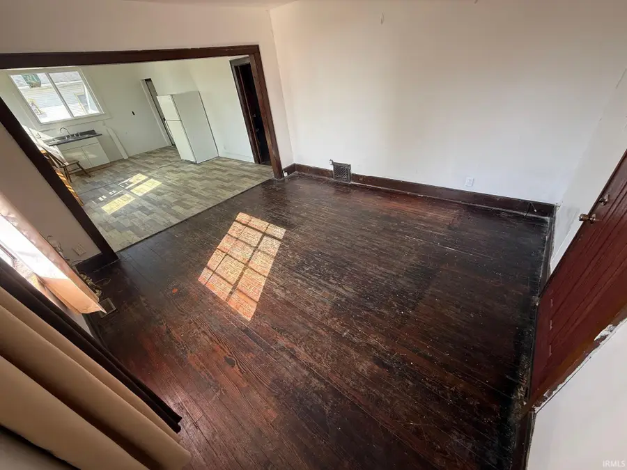 1019 S Bedford Avenue, Evansville, IN 47714 - #3