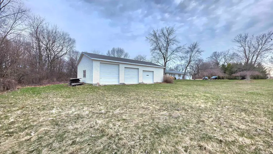 500 E Oak Street, Hamlet, IN 46532 - #3