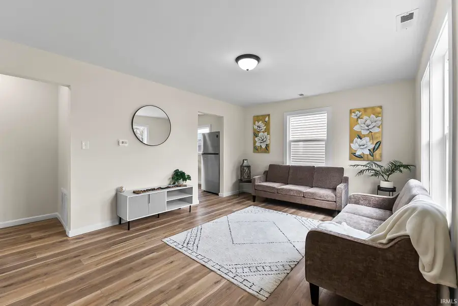 3227 Rodgers Avenue, Fort Wayne, IN 46803 - #3