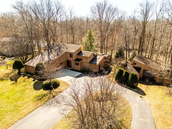 5509 W River Road, Muncie, IN 47304