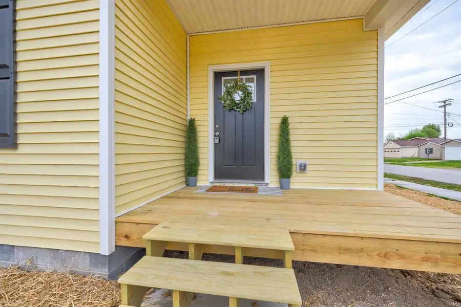 411 W Trusler Street, Oakland City, IN 47660 - #3