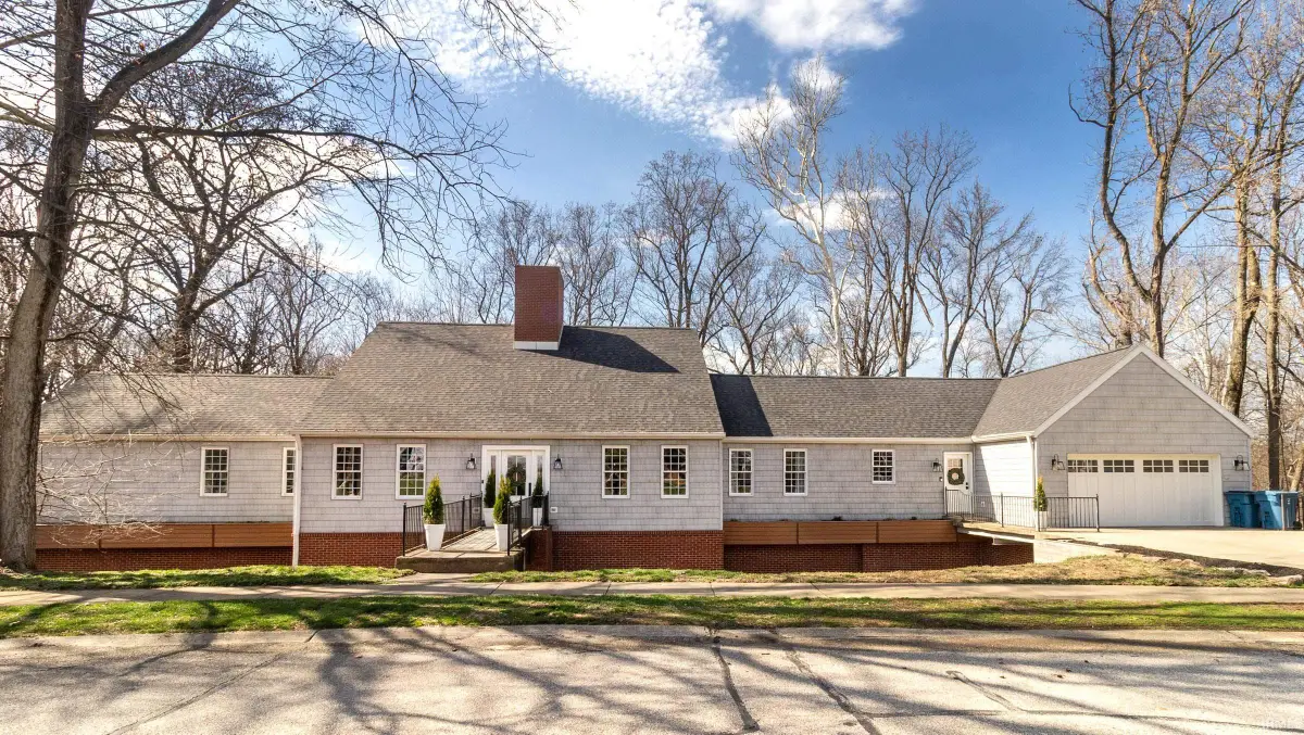 6211 Pfafflin Lake Boulevard, Newburgh, IN 47630 - #1