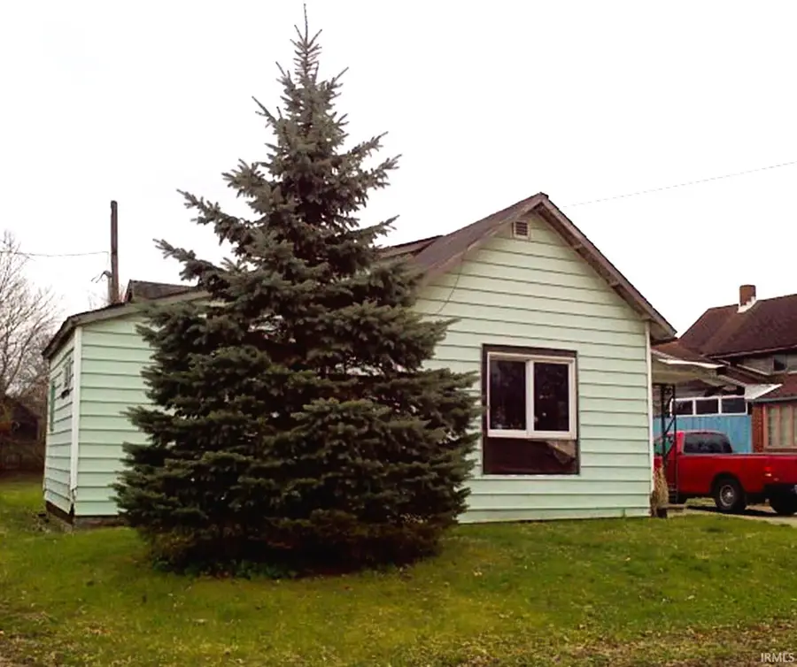 403 S River Road Extension, North Manchester, IN 46962 - #2