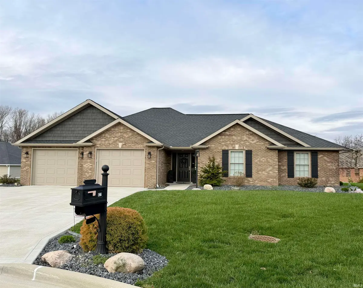 627 W 34th Street, Jasper, IN 47546 - #1
