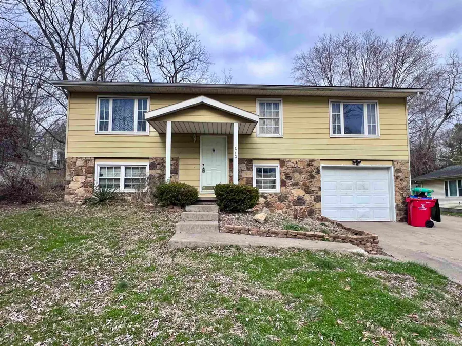 240 & 242 W Main Street, Ellettsville, IN 47429 - #2