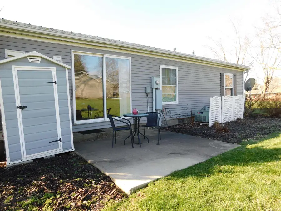 509 N Broadway St., Mentone, IN 46539 - #3