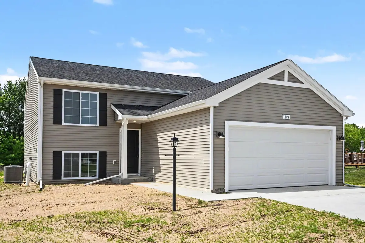 1349 Mitchell Drive, Rochester, IN 46975 - #1