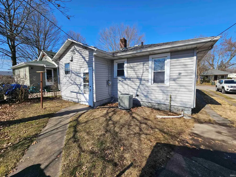3022 Hartzer Street, South Bend, IN 46628 - #3