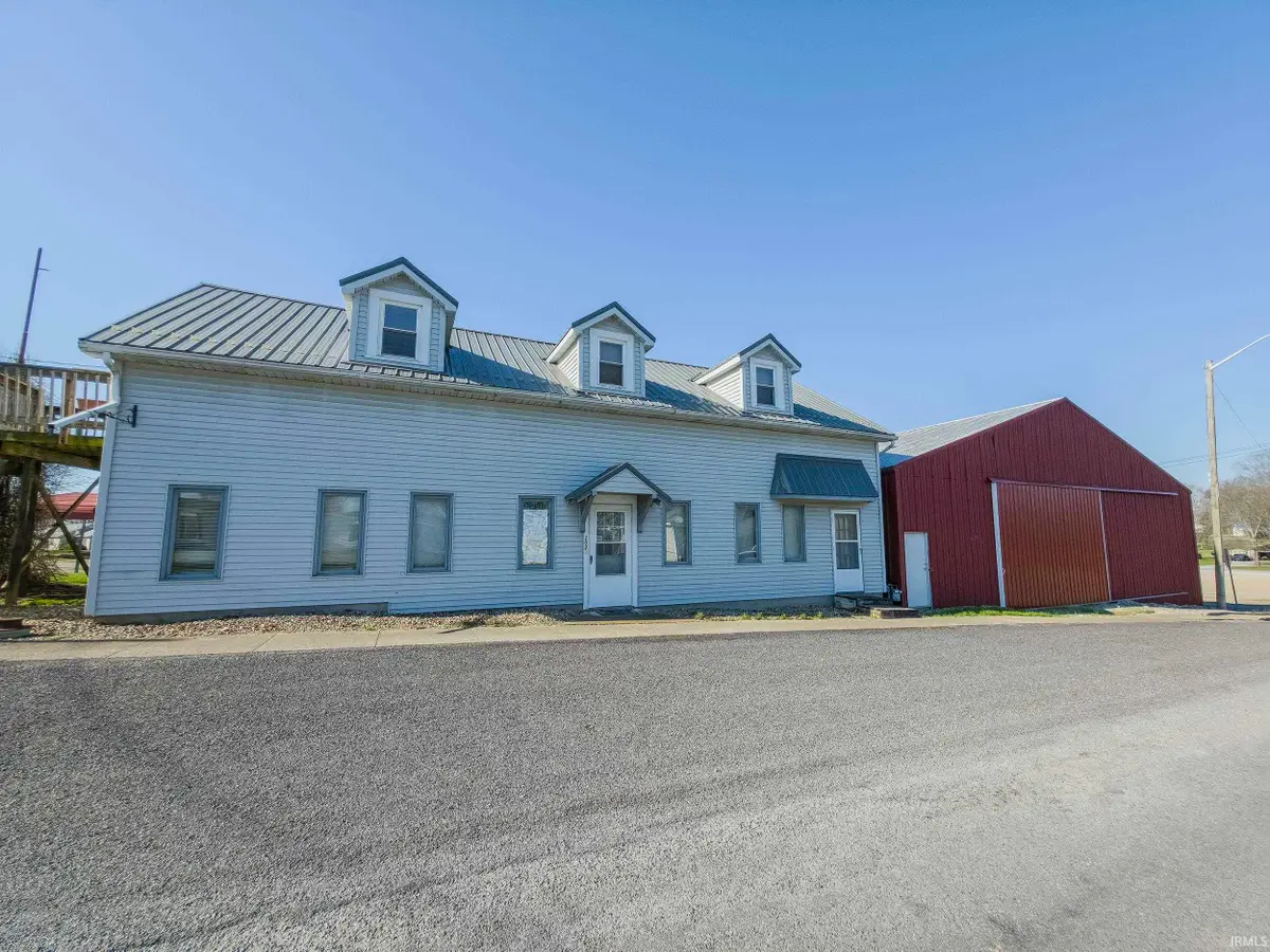 200 E Main Street, Allendale, IL 62410 - #1