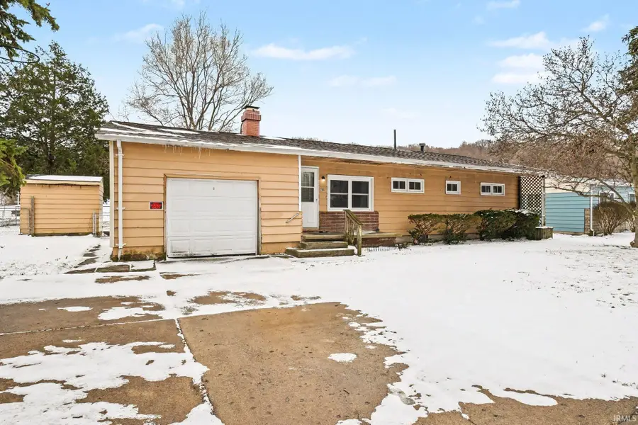 2005 Panama Street, Mishawaka, IN 46544 - #2