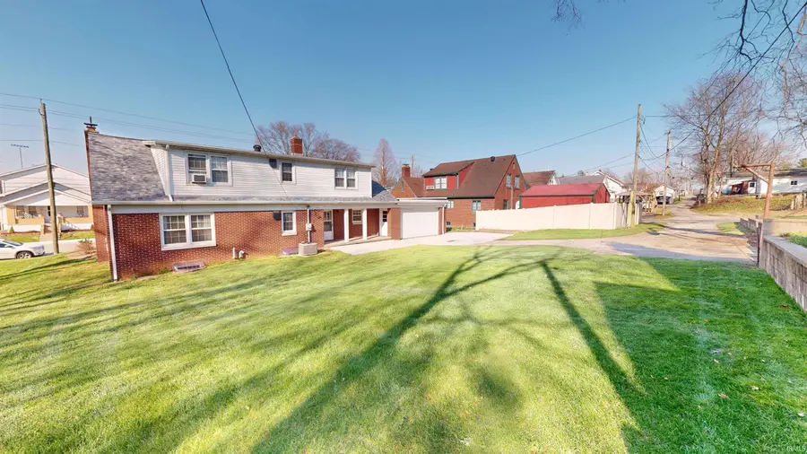 421 W Eighth Street, Jasper, IN 47546 - #3