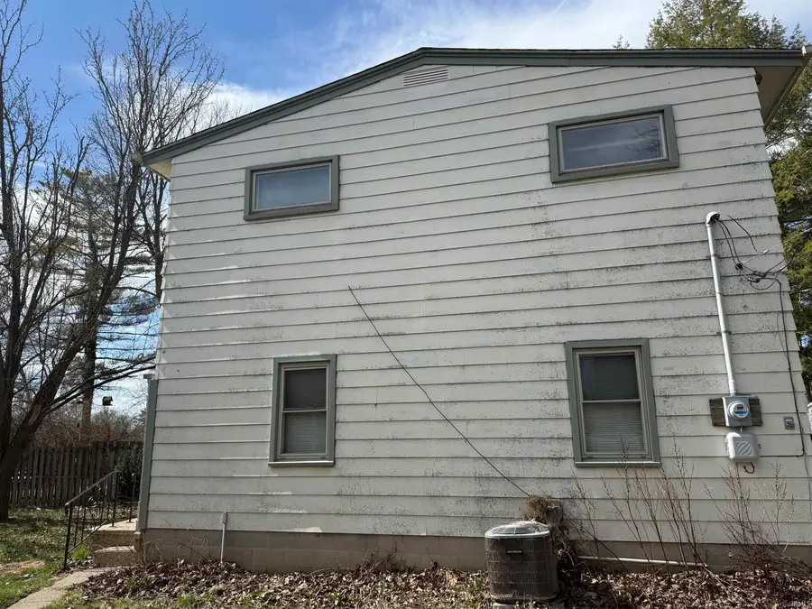 1916 W White River Boulevard, Muncie, IN 47303 - #2