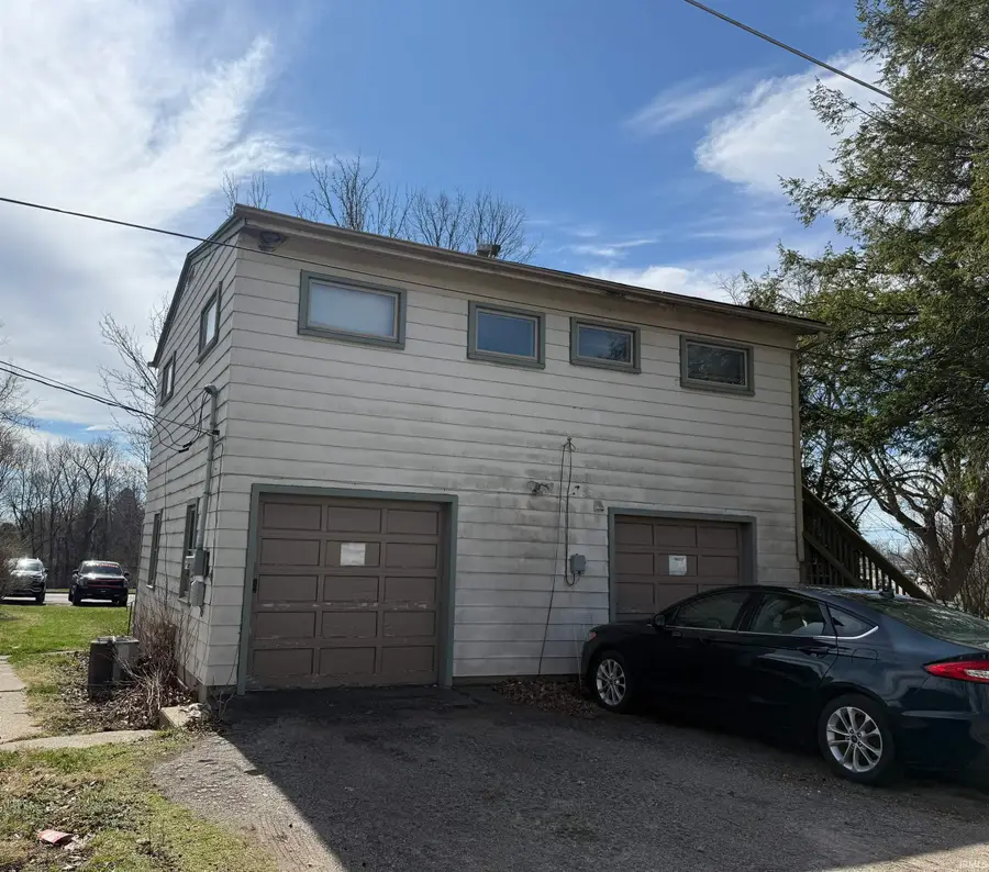 1916 W White River Boulevard, Muncie, IN 47303 - #3