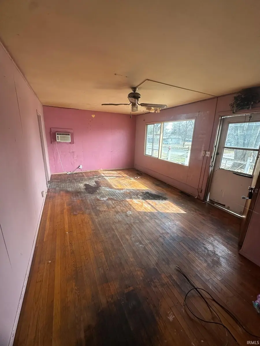 414 Hughes Street, Crawfordsville, IN 47933 - #3