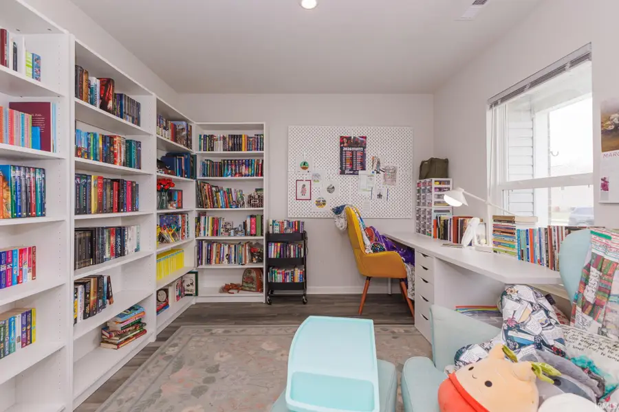 3001 W Kings Canyon Drive, Muncie, IN 47303 - #3