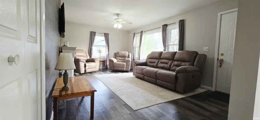 1407 E Orchard Drive, North Manchester, IN 46962 - #2