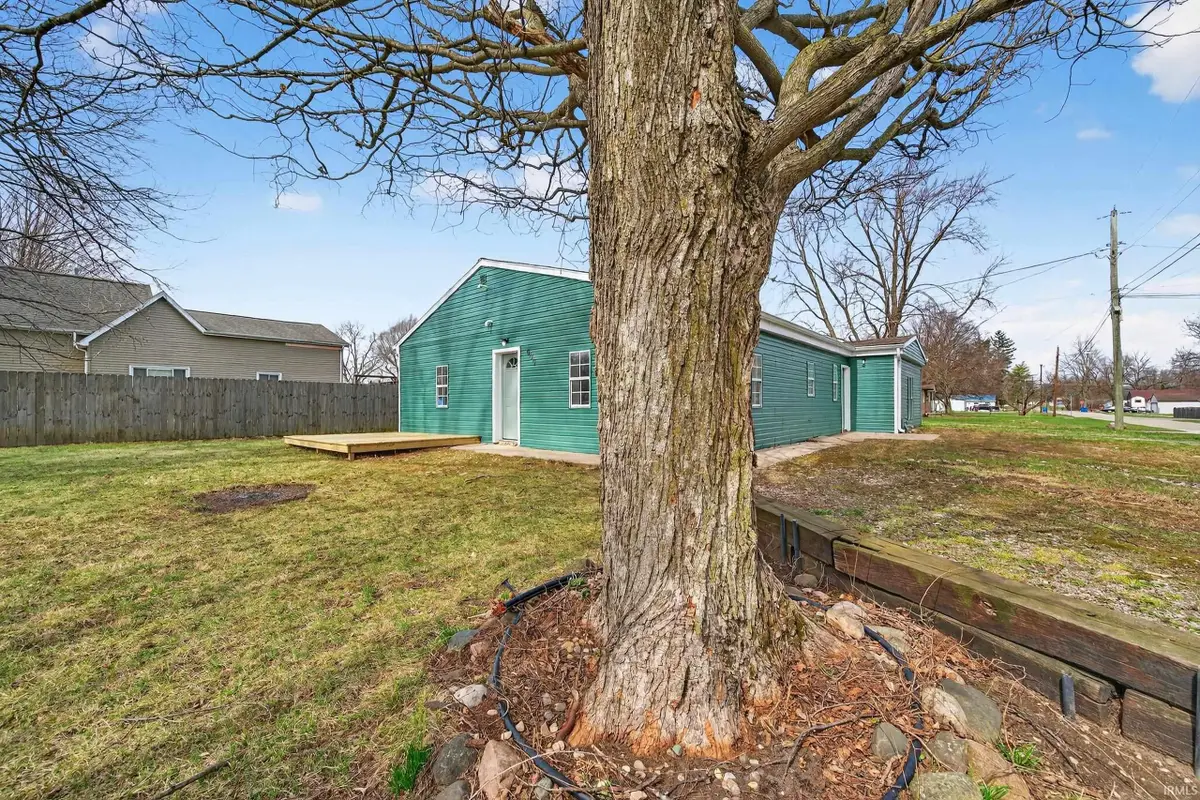 600 W 11th Street, Jonesboro, IN 46938 - #1